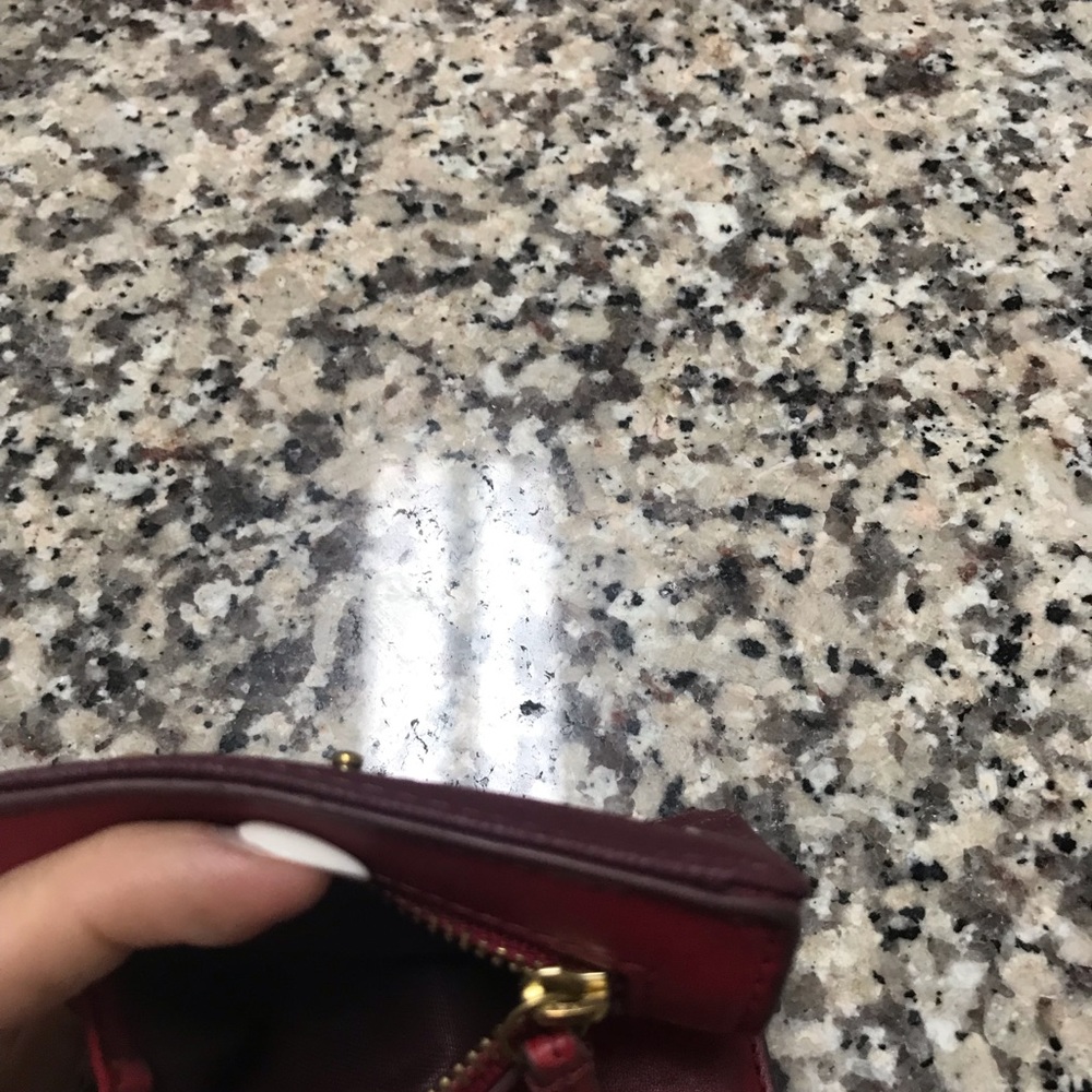 Red Fossil Rfid Wallet - image 4